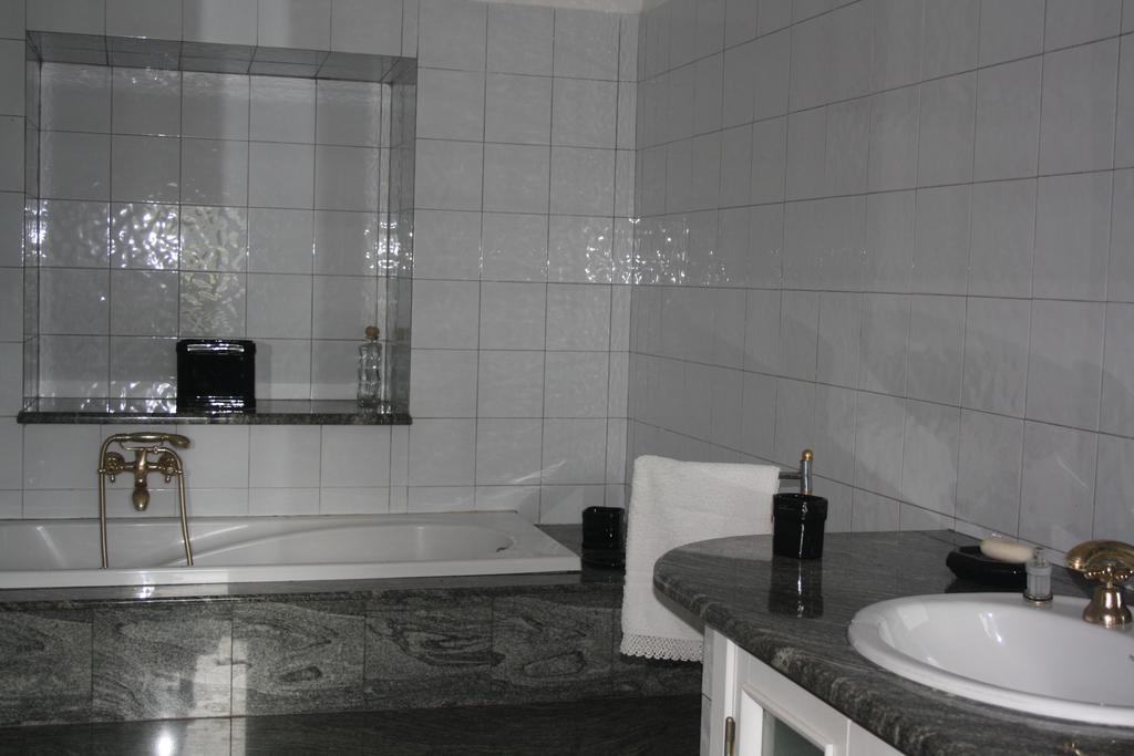 Cascina Ciosse B&B Grognardo Номер фото